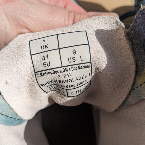 Blue and Green Lace-Up Boots - Picture 2 of 5